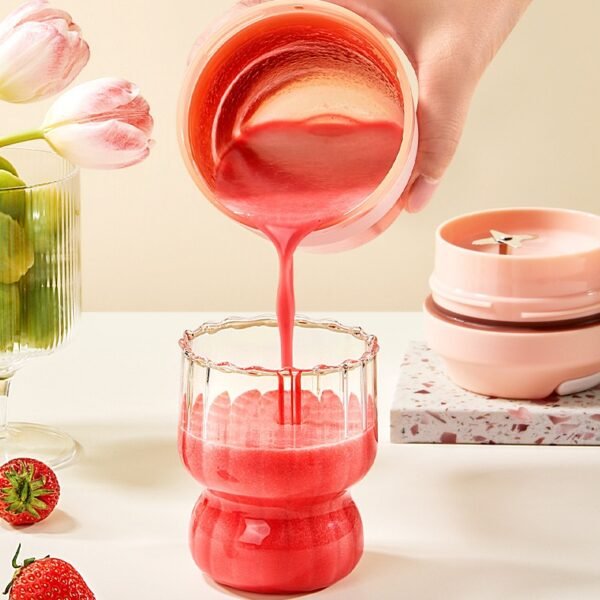 Discover the Convenience of the 400ml Rechargeable Portable Blender Cup - Image 8