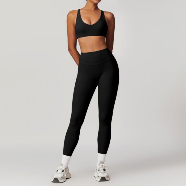 Women’s Yoga & Running Fitness Set – Moisture-Wicking Bra & Pants - Image 9