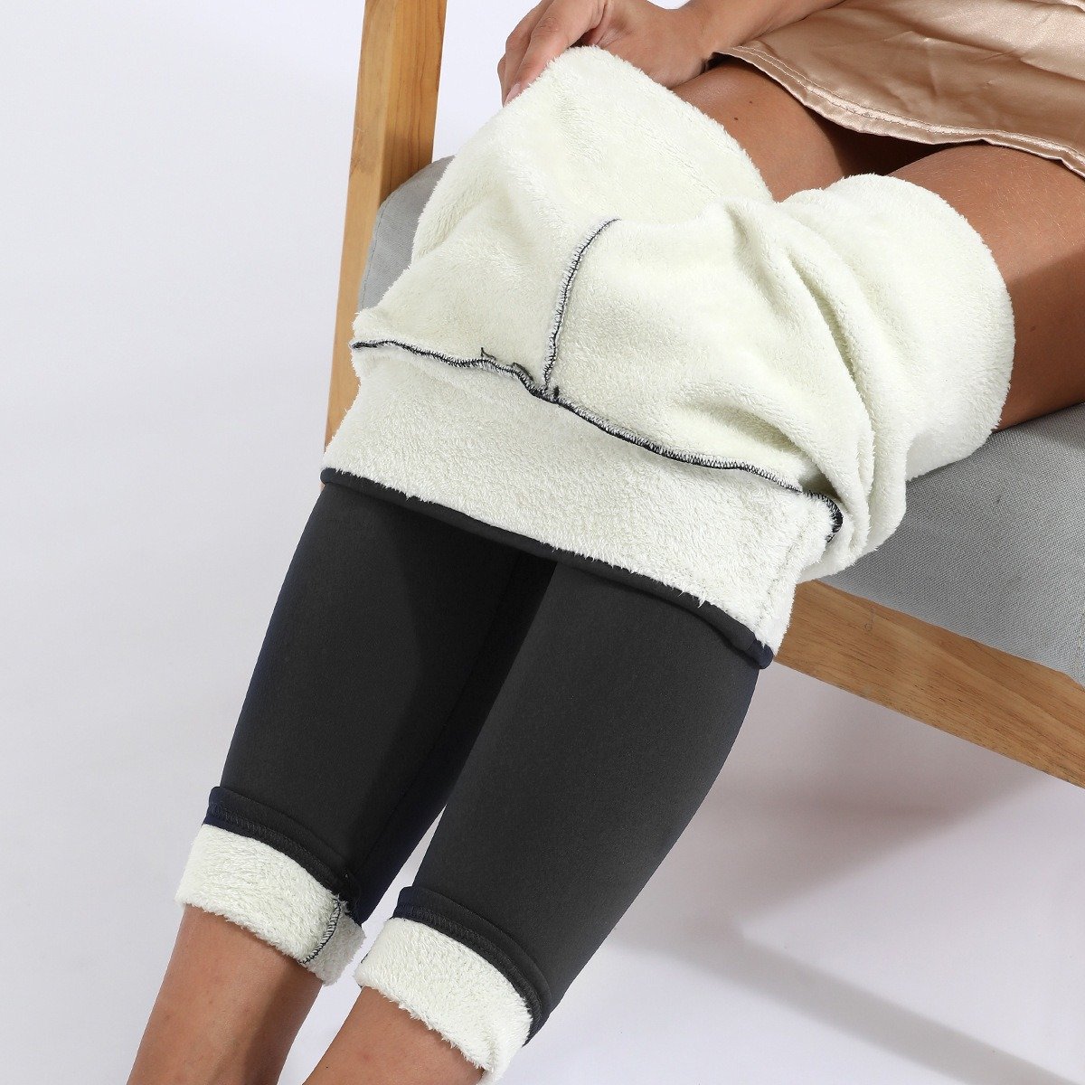 Oversized Cashmere Tight Thermal Pants Autumn And Winter Cashmere Leggings For Women - Image 5